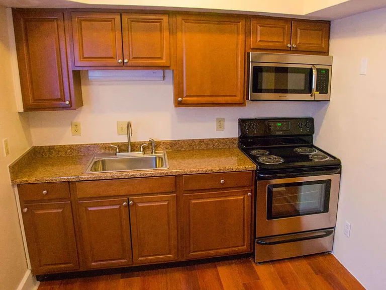 Indy Christian Place Apartments LLC — Photo 10