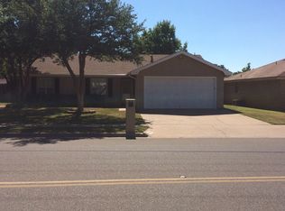 9609 Chicago Ave, Lubbock, TX 79424