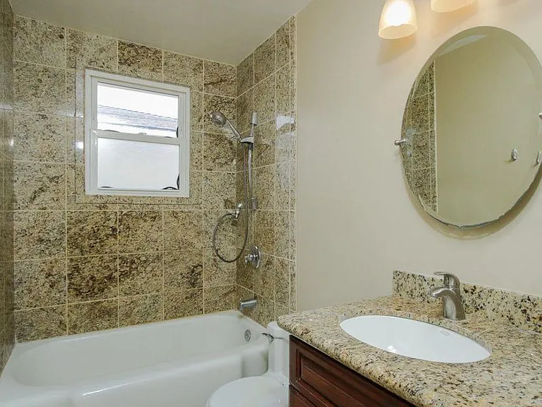 6250 Dorothy Dr — Photo 14