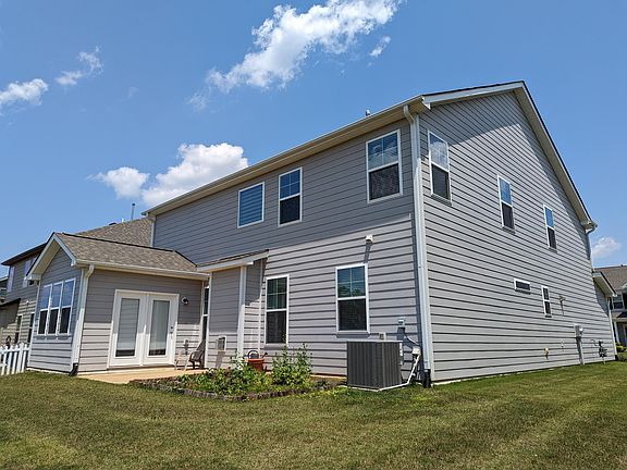 4th image of 1168 Dartmouth Dr