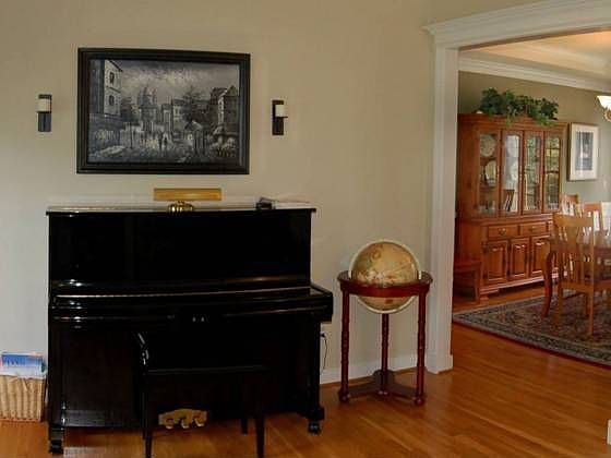 2nd image of 5413 Stanwood Way