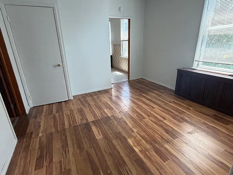 509 Marshall St #1 — Photo 2