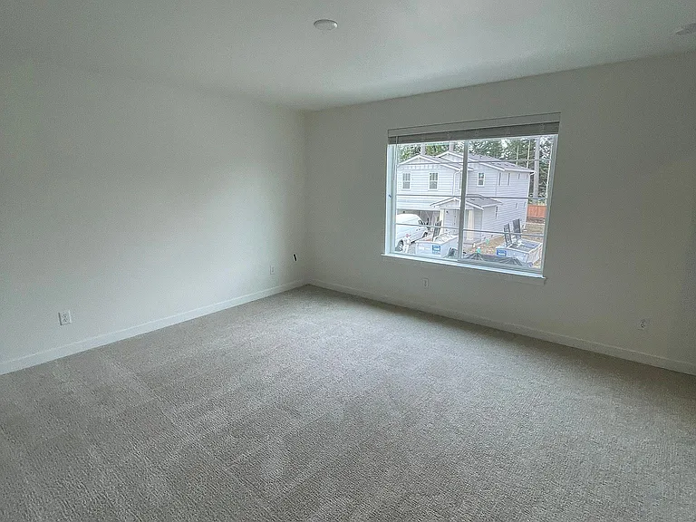 17807 SE 265th St — Photo 23