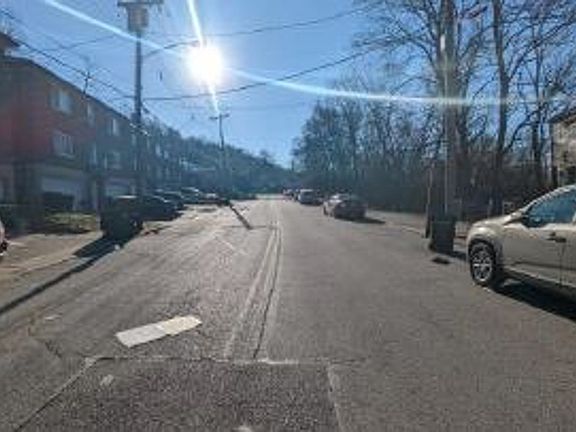 5th image of 2448 Foster Ln