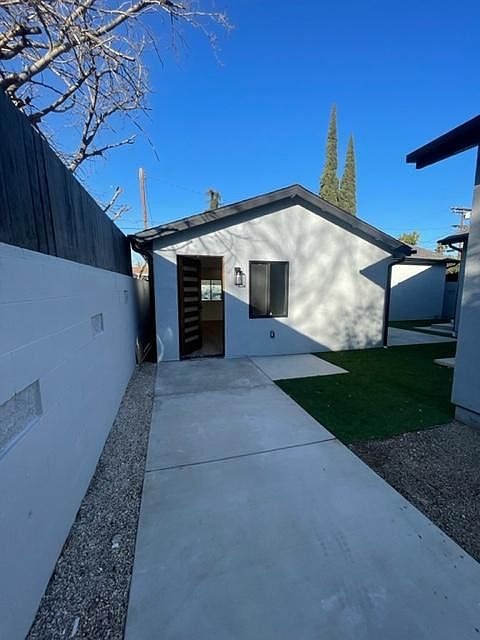 1st image of 6251 Atoll Ave