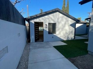 6251 Atoll Ave, Van Nuys, CA 91401