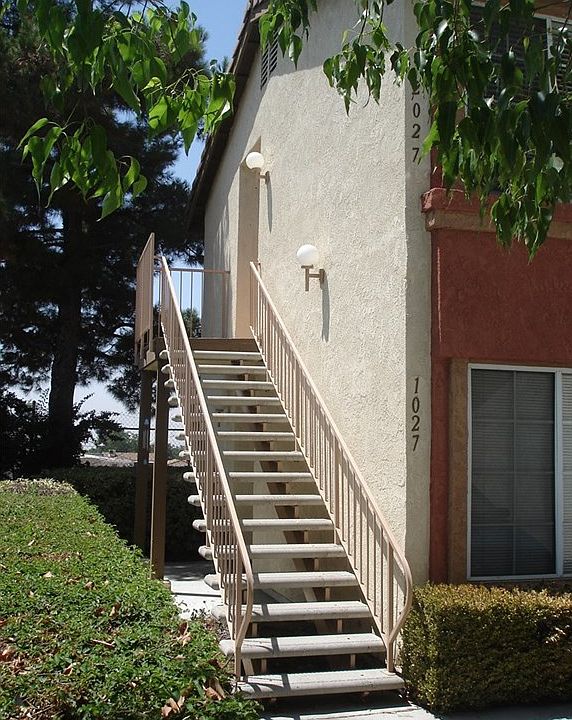 1st image of 1365 Crafton Ave APT 2027
