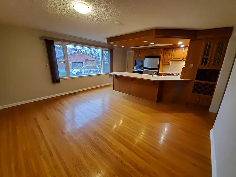 462 Victoria St #2 — Photo 7