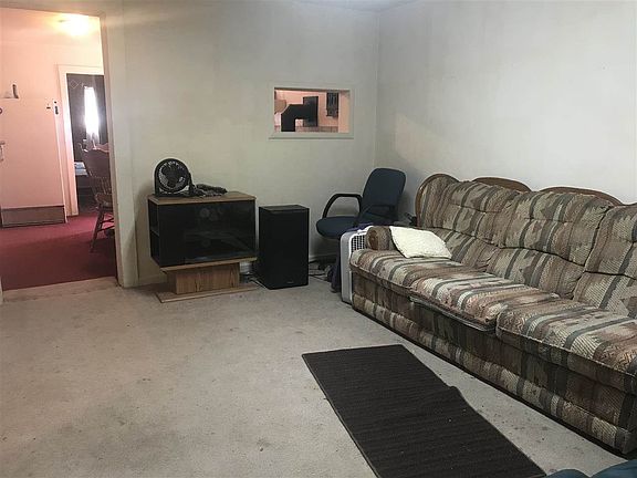 2nd image of 460 E Center St