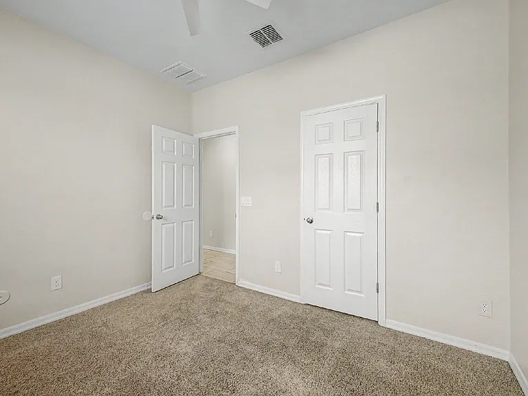 8530 W Flynn Ln — Photo 21