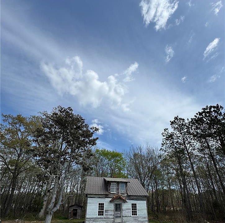 1st image of 451AC Hog Island Rd