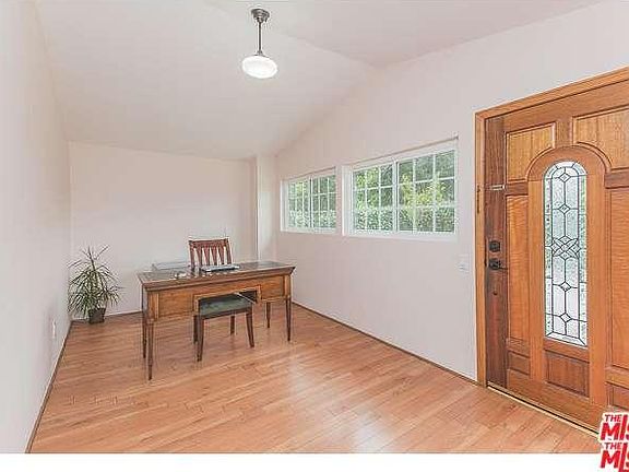 2nd image of 1854 Canyon Dr