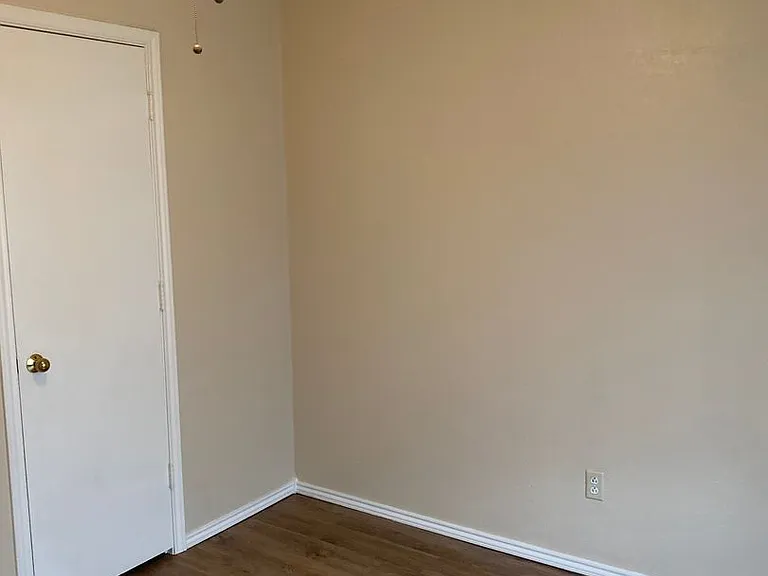 9303 Flint Ave — Photo 9