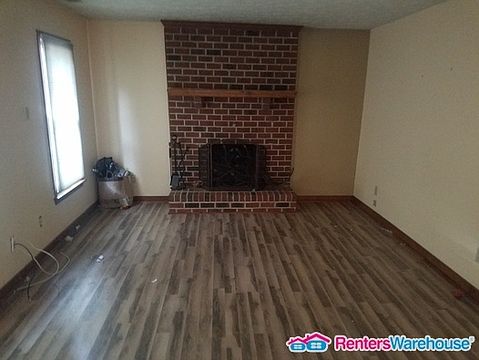 3rd image of 7129 Foxbernie Dr