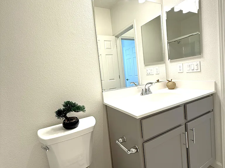 3810 Norbridge Ave — Photo 12