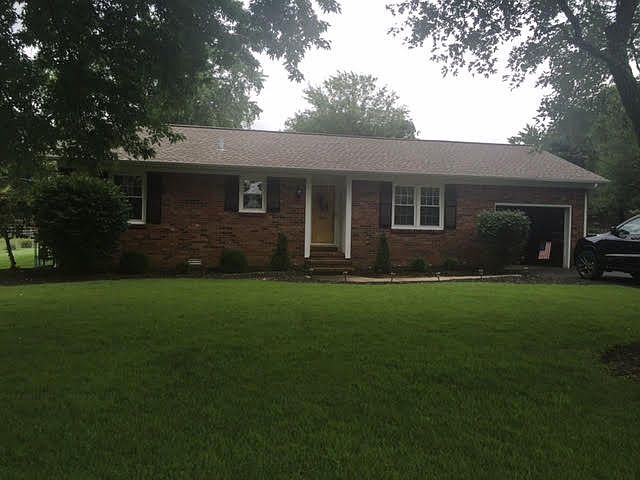 1st image of 1805 Westwood Dr