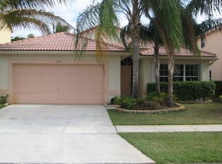 1379 SW 181st Ave, Pembroke Pines, FL 33029