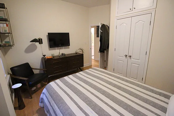 Rented by Luxor Homes & Investment Realty | media 16