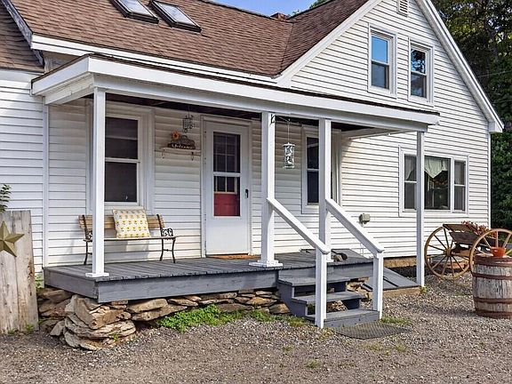 2nd image of 4368 Union Street
