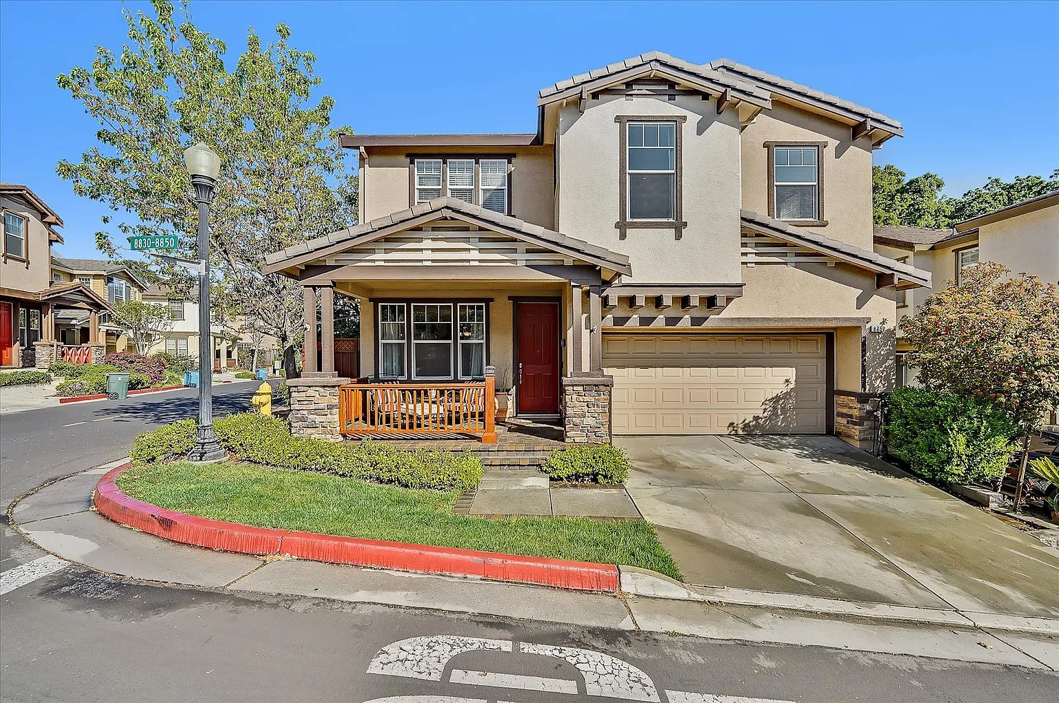 8850 Acorn Way photo 1
