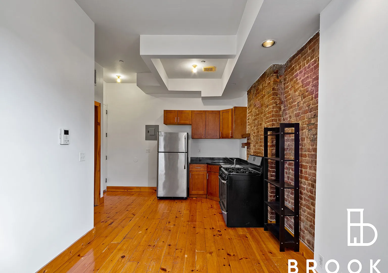 600 Saint Mark's Avenue — Photo 1