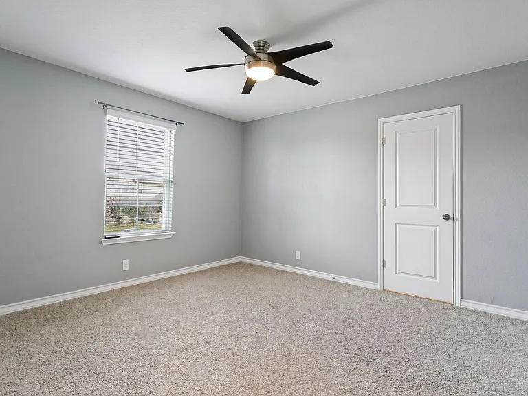 9908 Bratten Rise — Photo 18