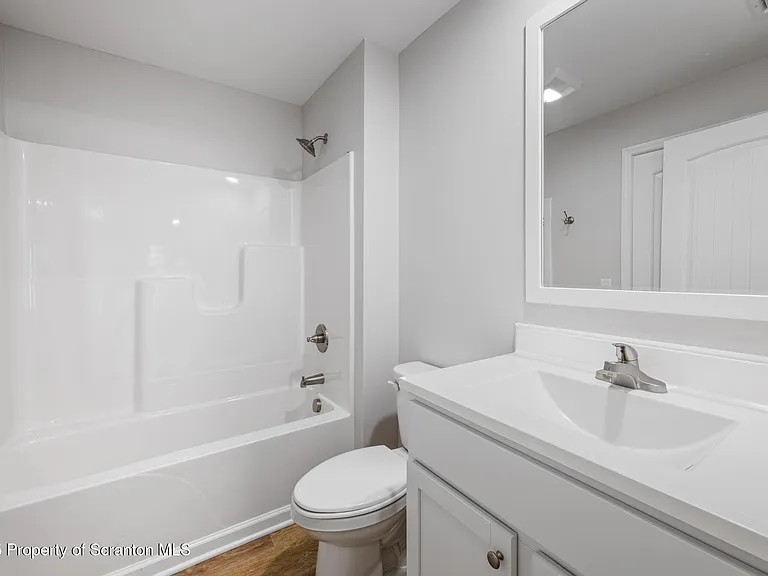 25-36 Zackery Way — Photo 15