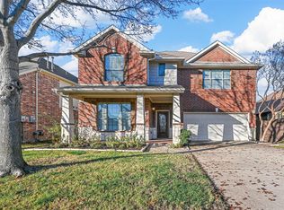 204 Lansdale Dr, McKinney, TX 75072