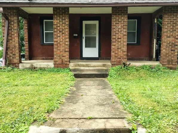 557 Saint Leger Ave, Akron, OH 44305