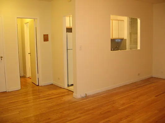 Rented by City Connections Realty | media 36