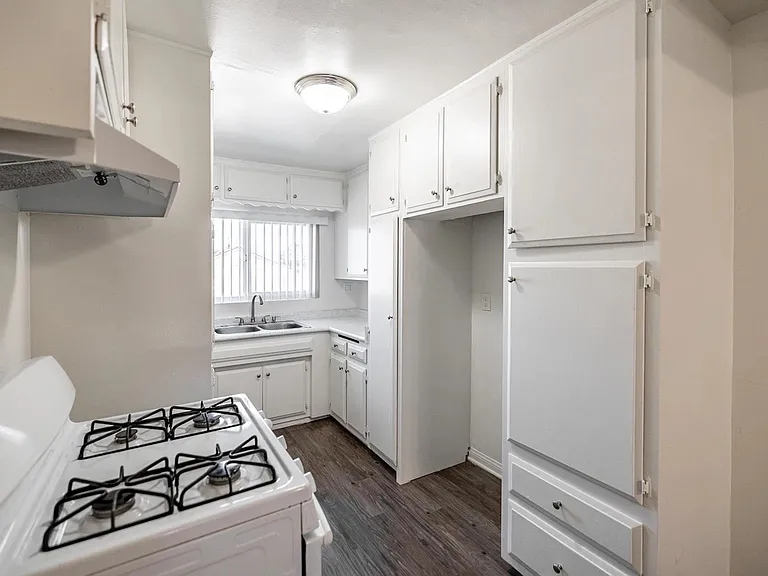 15357 Bellflower Blvd #S11 — Photo 7