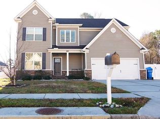 827 Evelyn Way, Chesapeake, VA 23322