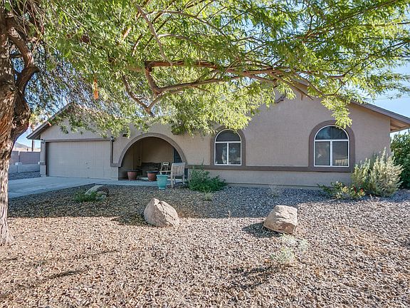 2nd image of 7551 E Grandview Cir