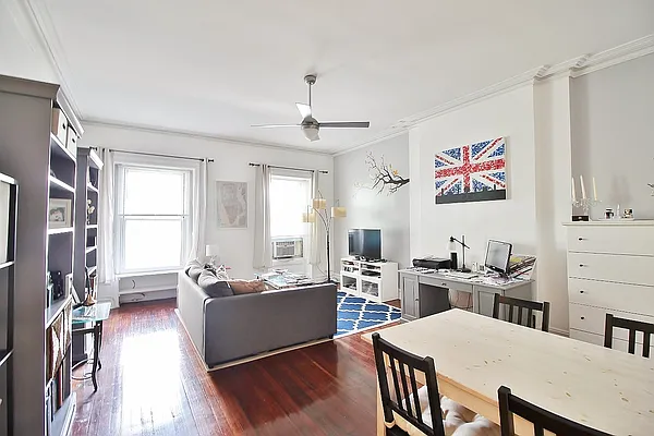 Rented by Julianna Realty Corp | media 1