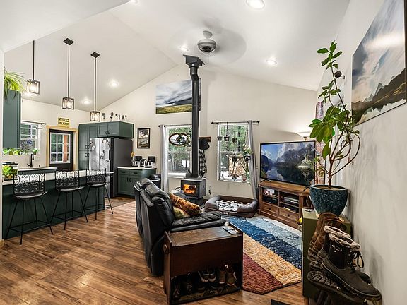 4th image of 870 & 842 Samuels Rd