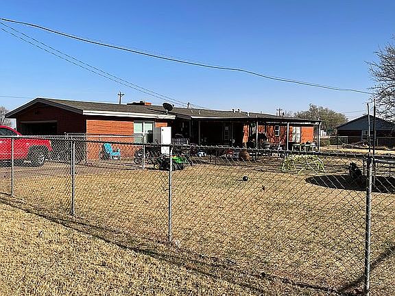 2nd image of 3917 Us Highway 83