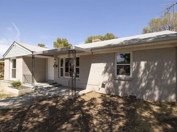 1222 E Del Mar St
