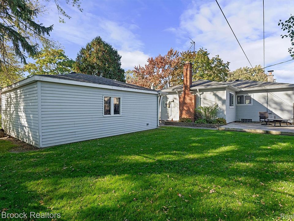 1602 Millard Ave, photo 30