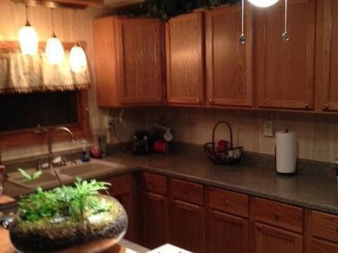 2nd image of 202 Coyote St E