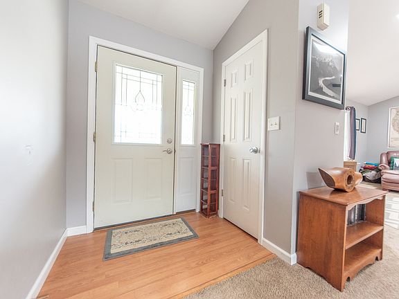 3rd image of 4613 Clairmont Dr