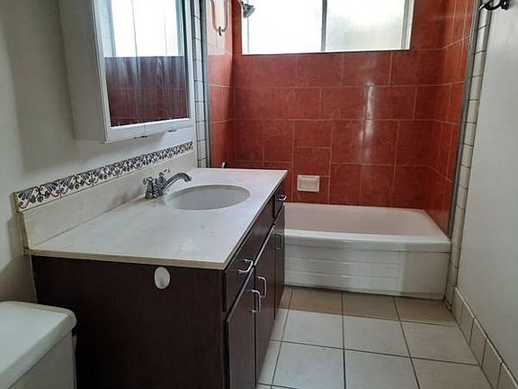 3rd image of 218 Union St #2
