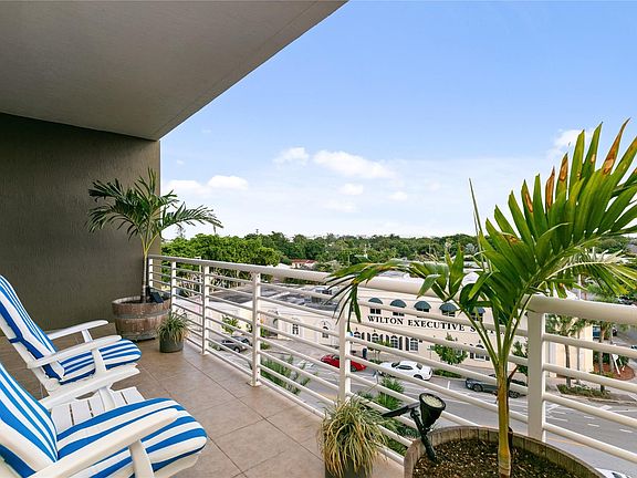 5th image of 2301 Wilton Drive #408