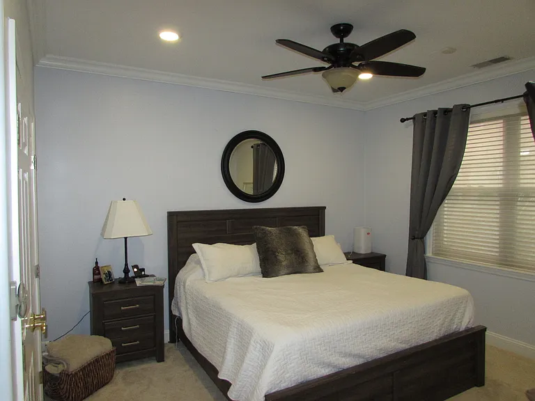 1355 N Mohawk St #1N — Photo 6