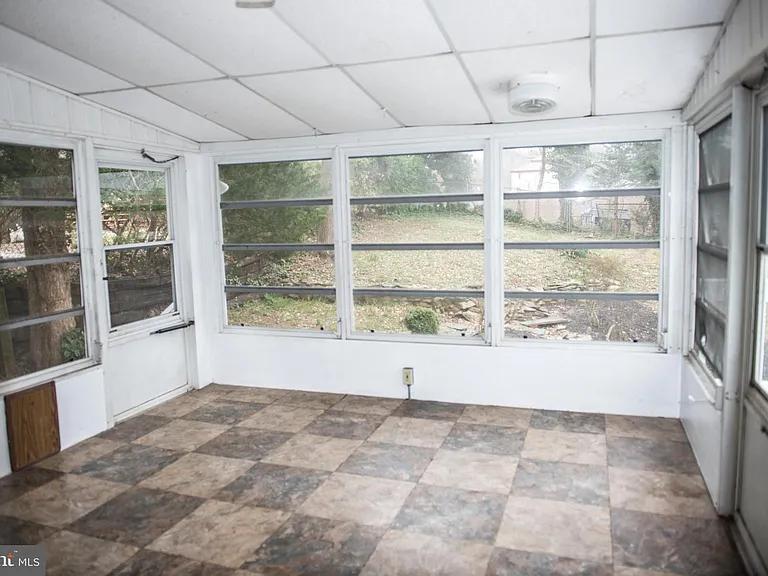521 Warren Rd #2 — Photo 8