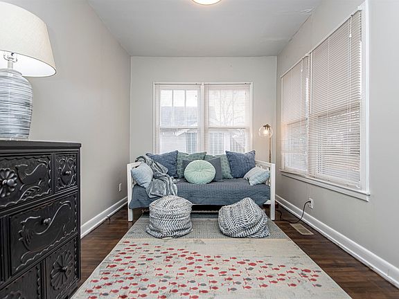 4th image of 201 N Beechwood St