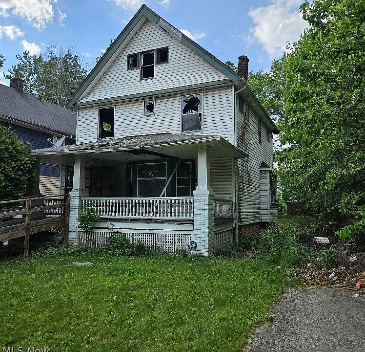 1st image of 14319 Elm Ave