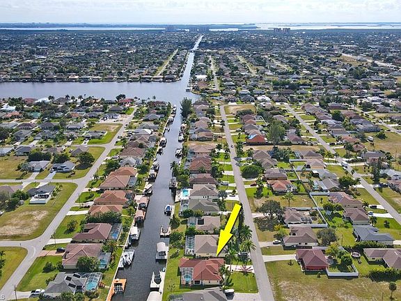 5th image of 4023 SW 13th Ave