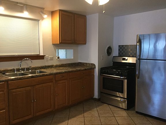 3rd image of 2301 119th St #1