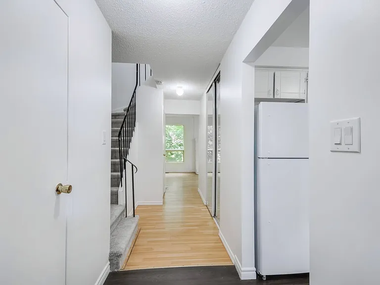 3061 Sir Johns Homestead — Photo 37