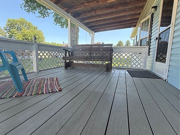 4th image of 324 Fairview St #53